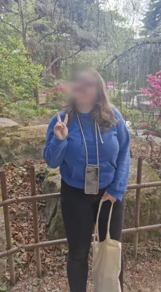 Anna, 26