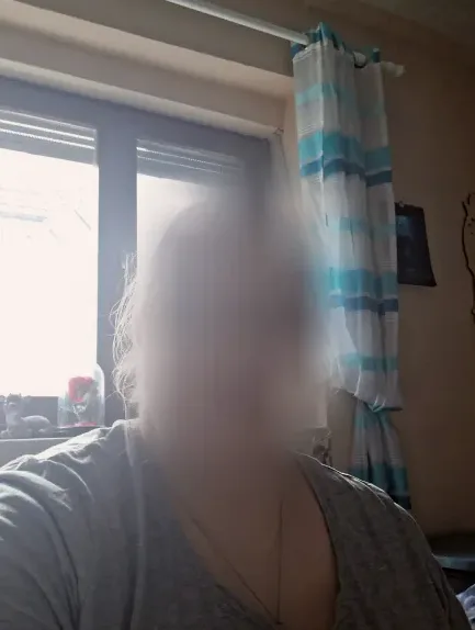 Aylin, 25