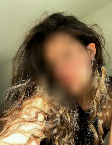 Celina, 19