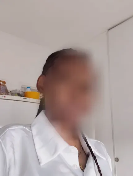 Emily, 34