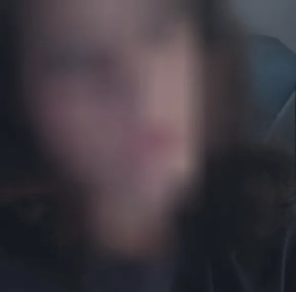 Fatma, 21