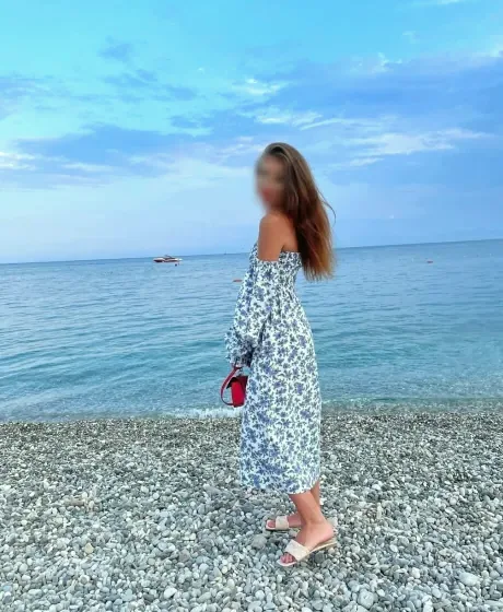 Hannah, 39