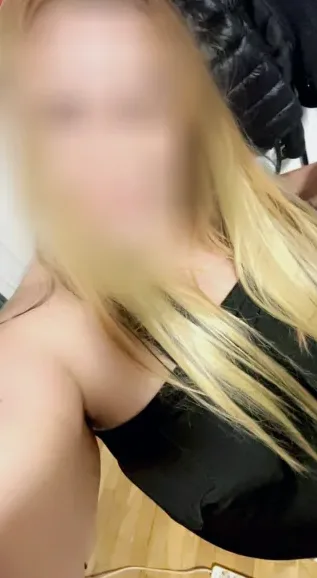 Kathleen, 34