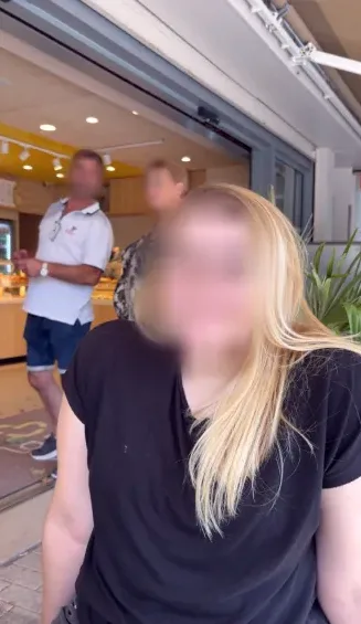 Linda, 21
