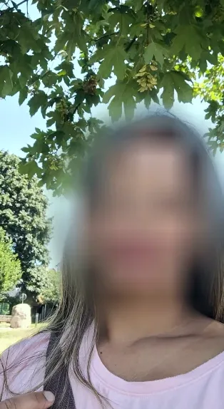 Nicole, 39