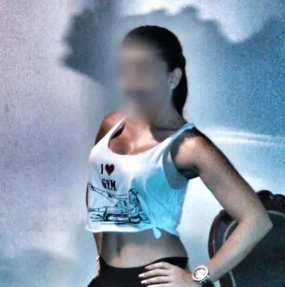Wiebke, 40