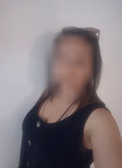 Zeynep, 38